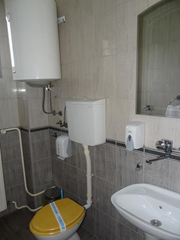 Nasa Tvrdava Guest Accommodation Novi Sad Exterior photo