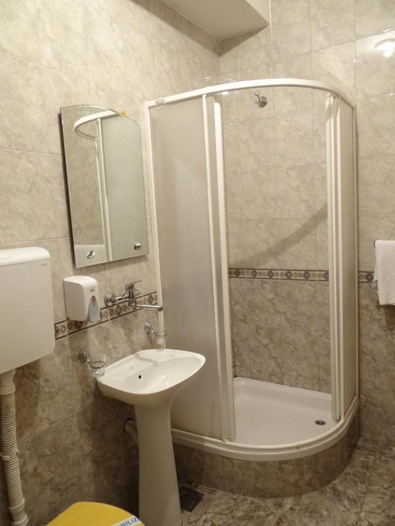 Nasa Tvrdava Guest Accommodation Novi Sad Exterior photo